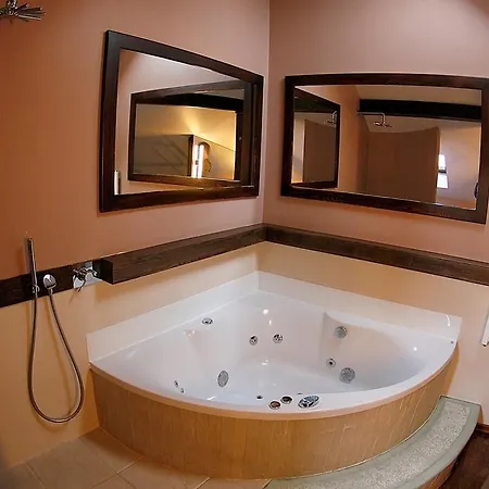 Krakow Jacuzzi Apartment Pokój zdjęcie